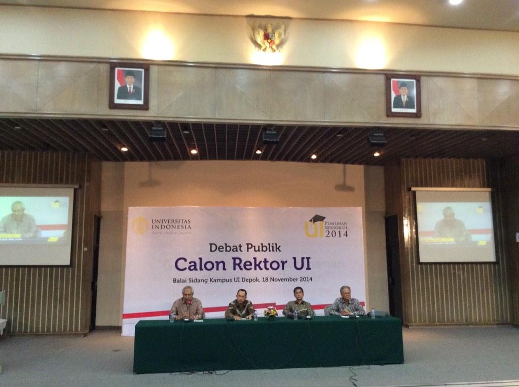 Proses Pemilihan Rektor UI 2014-2019 ditutup dgn Konferensi Pers o/ketua MWA,Rektor Terpilih. #pilrekUI (18/11)