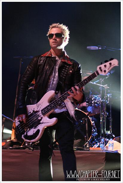 Happy 30th Birthday JOHNNY CHRIST!! <3 
