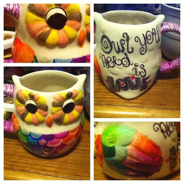 elmirainstagram's tweet image. Tis the season to make lots of Christmas gifts! 😊💚❤️🎁☕️ #sharpiecreation #sharpiemug #madebyme #diy #owlmug #owly...