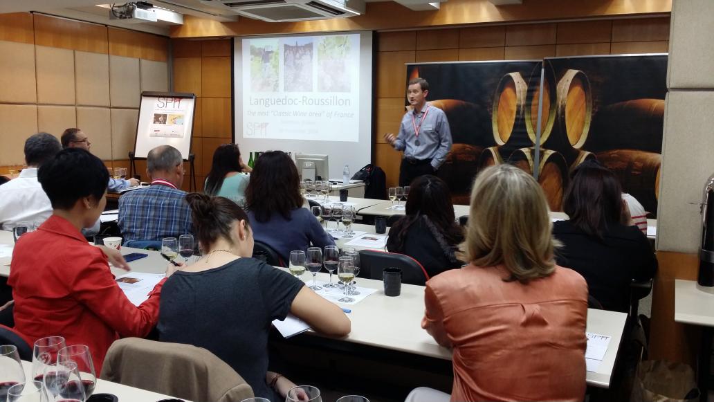 BonnieMWM's tweet photo. Excited for @MatthewStubbsMW presentation on Languedoc Roussillon today at #WineSPIT @DebraMeiburgMW #MWMevents http://t.co/7u34olGJkY