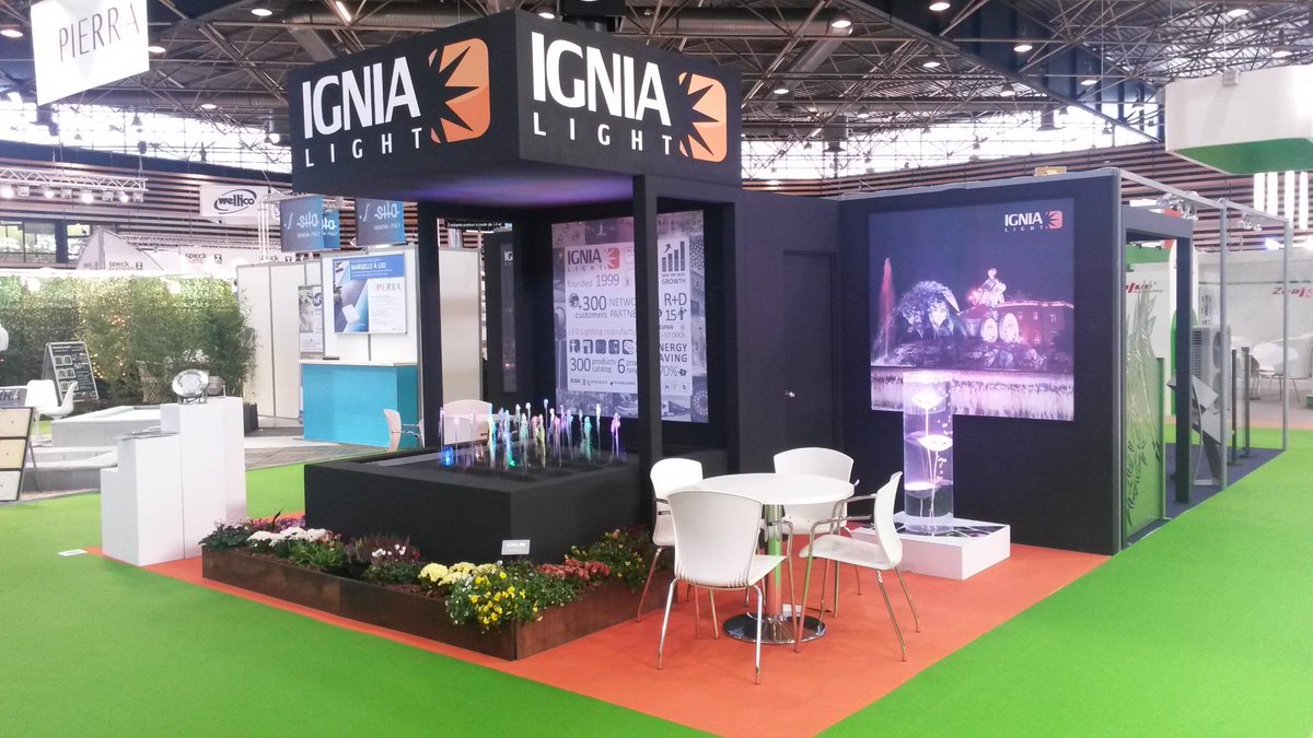 IGNIALIGHT's tweet photo. Nuestro equipo de comerciales os espera en #salonpiscine #Lyon, con las novedades #LED para fuentes ornamentales. http://t.co/7OHrffvkj9