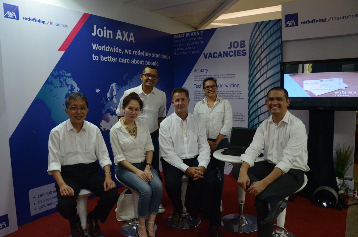 AXAIndonesia's tweet photo. Terima kasih atas partisipasinya RT @PerpustakaanITS CEO & jajaran direksi AXA,terima kasih atas acara #AXADay di ITS http://t.co/fTZSgCvY3f