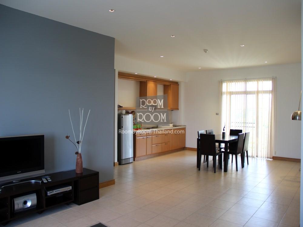 RoomByRooom's tweet photo. Blue Lagoon 2 bedroom condo for rent adjacent to Sheraton Hotel in Hua Hin http://t.co/lM0IIrt8tF http://t.co/ZI8uoT82xb