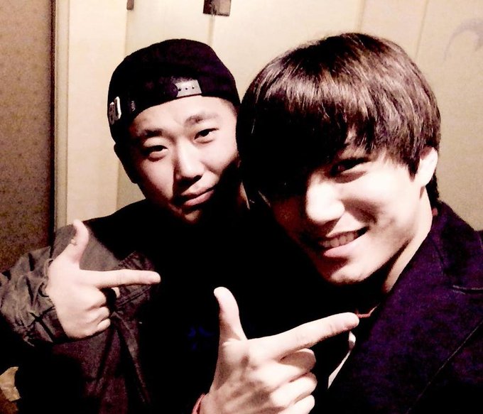 B2tz8nsCAAAN1qT.jpg:small