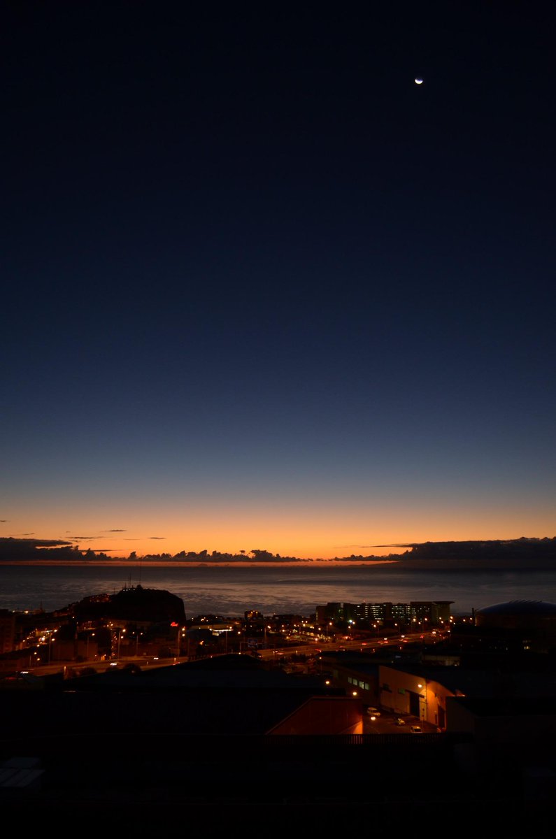NiceBoySays's tweet photo. Buenos días #TenerifeTI http://t.co/T1HQSNMLqu