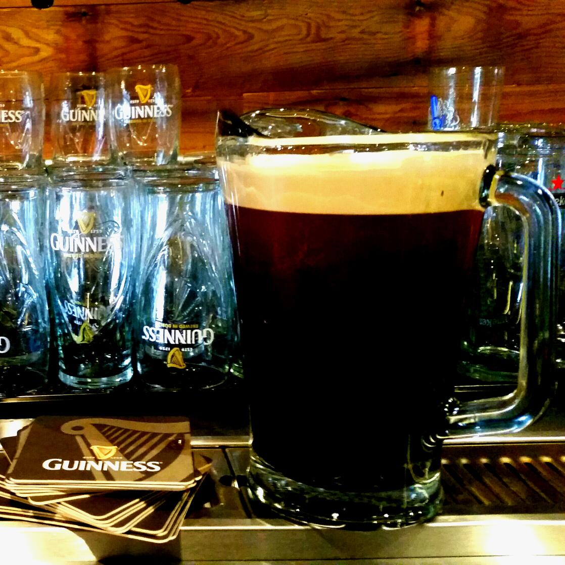 UnionSocial's tweet photo. Happy $5 #Guinness #Tuesday! Did you know #ChefRame uses @GuinnessCanada in some of his features? @StClairWEats http://t.co/QRkqq7sMFi