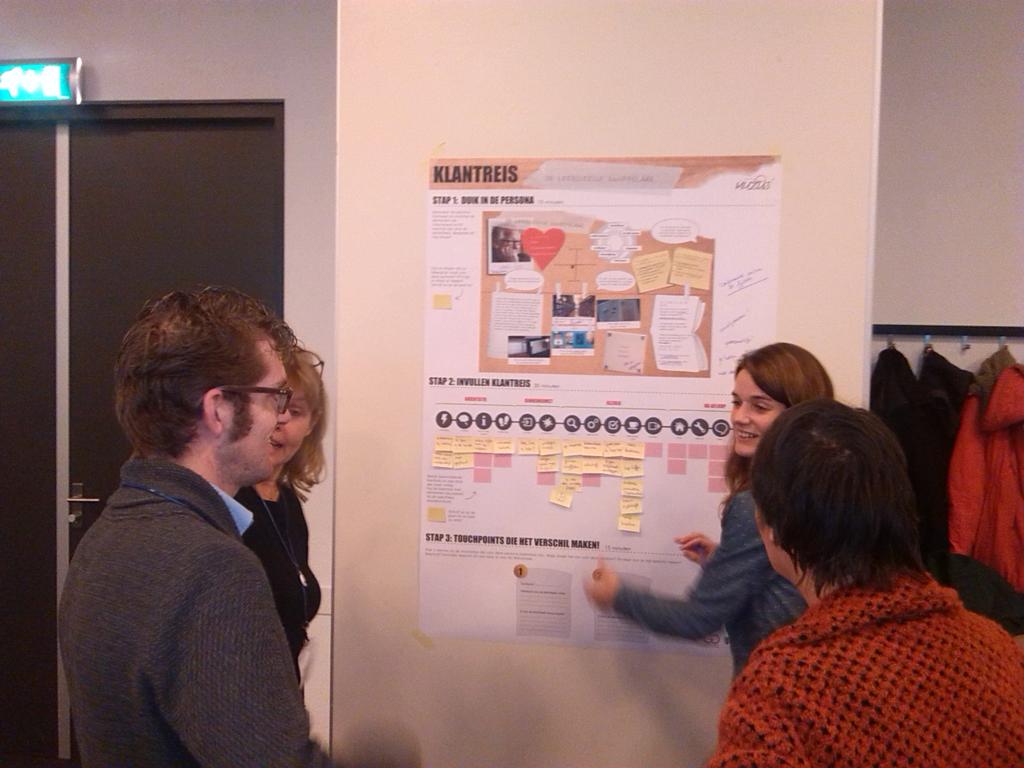 GOopleidingen's tweet photo. Workshop 'klantreis' : met enthousiasme aan de slag. Inspirerend. @sannekistemaker @neelekistemaker #KNVI2014 http://t.co/vXpT4r1ASk