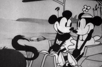 TusFrasesDisney's tweet photo. No hay mayor amor que el que sentimos por Mickey y Minnie. http://t.co/iwBOXorAQ0