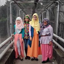 rennyeka2's tweet photo. #JilbabInLove http://t.co/Aw9nzvHVDn