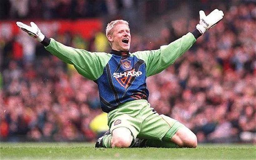 Happy Birthday Peter Schmeichel!

5 PL
3 FA Cups
1 League Cup
4 Community Shield
1 Ch...  