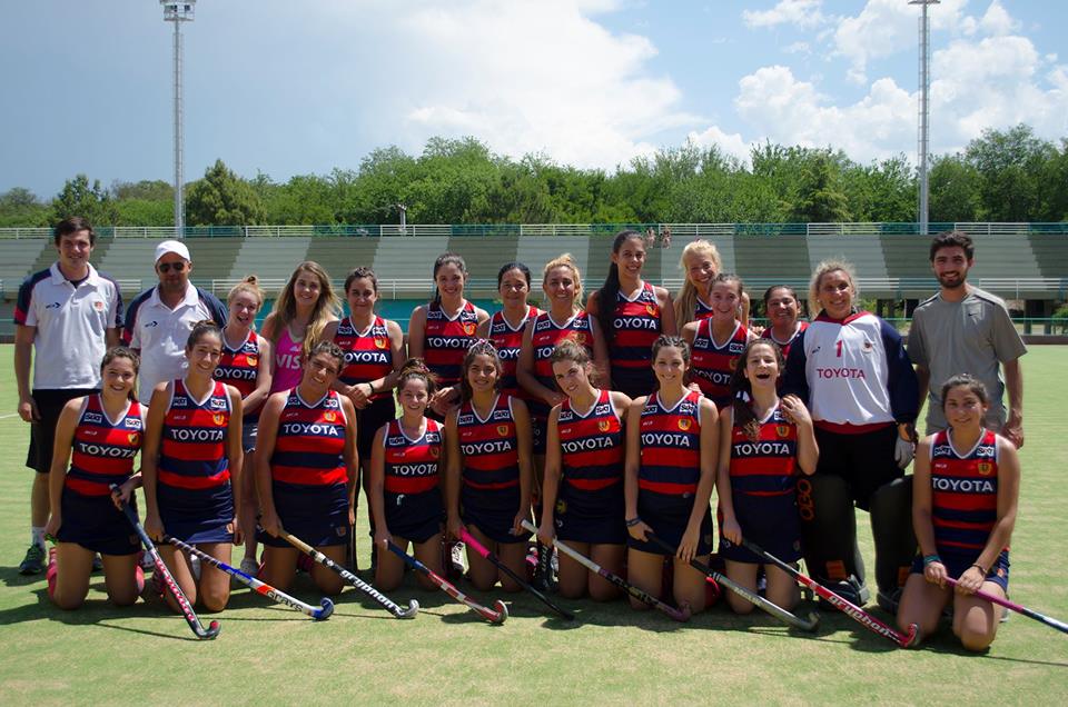 TabladaHockey's tweet photo. TABLADA AZUL ES FINALISTA DEL B2... NECESITAMOS DE SU APOYO! @facundorevol @gualamo @Catigastardelli @lauchigonzalez http://t.co/gdI7FaqVrz