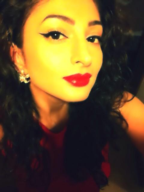 NeerjaNaik's tweet photo. Ready for tonight's special screening of @SOLDMovie in #Nepal. On time #likeaboss! #JustSaying #TaughtNotTrafficked http://t.co/Q1Hxp6wdPg