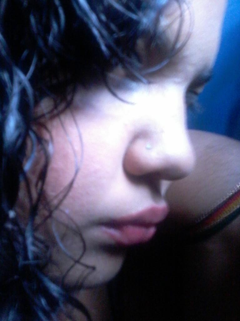 allynee08 tweet picture