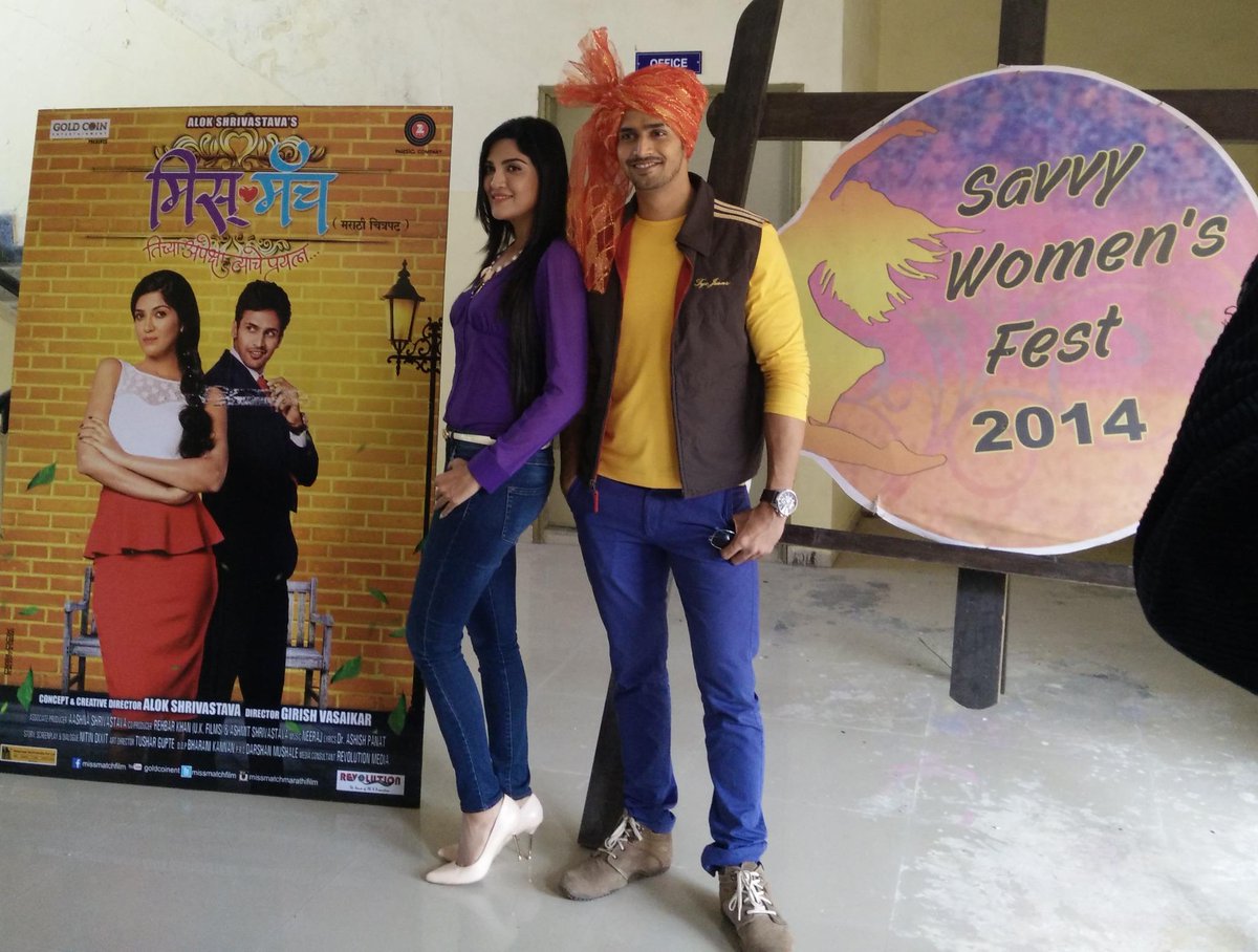 MissMatch12Dec's tweet photo. Miss Match Team at Savvy Women's Fest 2014 http://t.co/leKznCpZLK
