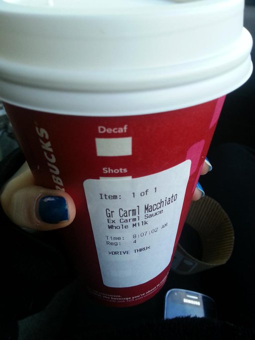 Starbucks &amp; Taco Bell Breakfast :) #TreatingMyself http://t.co/Fl0i0UZGUs<a href="/tag/treatingmyself"class="tags">#TreatingMyself</a>