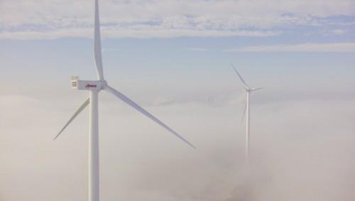 EnecoNieuws's tweet photo. Windmolens Eneco voorzien Google datacenter in Eemshaven van energie http://t.co/JYYWqyLmrF http://t.co/vzKZPrAKbG