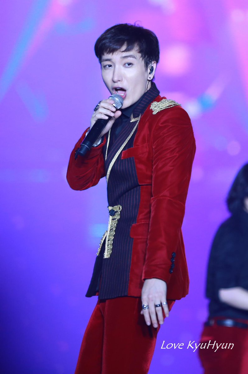 Love__KyuHyun's tweet photo. 141108 SS6 HongKong #LeeTeuk http://t.co/2kScTBcZgE