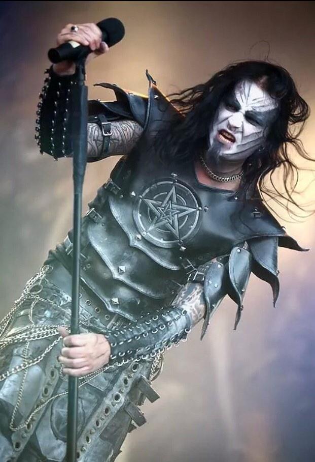 Shagrath cantante de Dimmu Borgir 