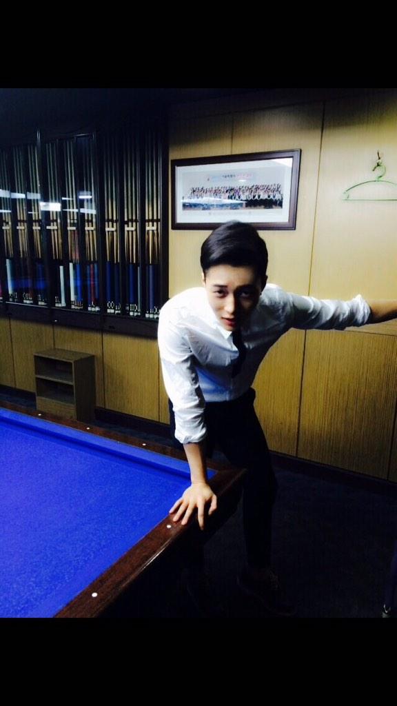 klanqad's tweet photo. ㅎㅎ 당구한게임 ! 잘자요 ㅎㅎ http://t.co/o4vcvFVG5c