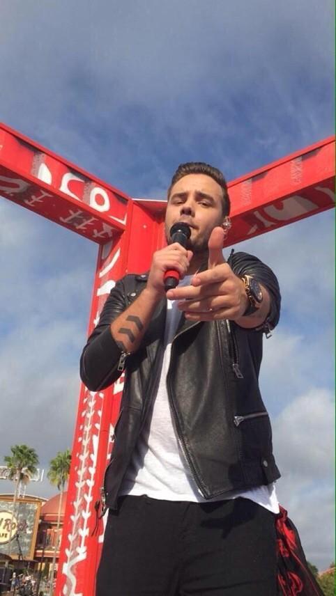 daddypaynepics tweet picture