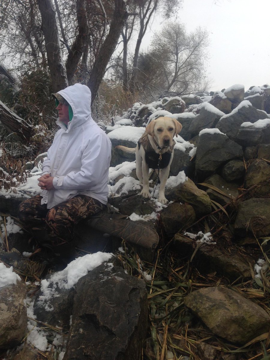 LabReports's tweet image. Me, Kev and our friend Stacy yesterday doing a little duck hunting on Lake Erie yesterday.