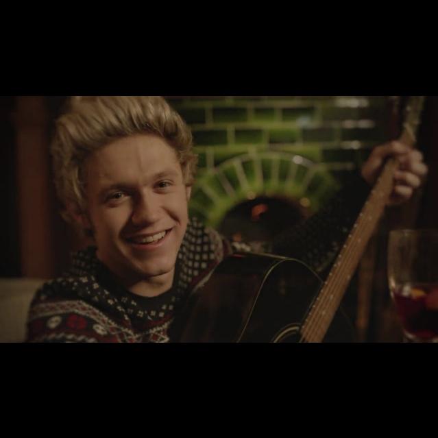 poetsdprtment_'s tweet photo. I have no words to explain what I'm feeling now, there aren't words to describe him 

#NightChangesTeaser3 http://t.co/rNQkmZ4CZK