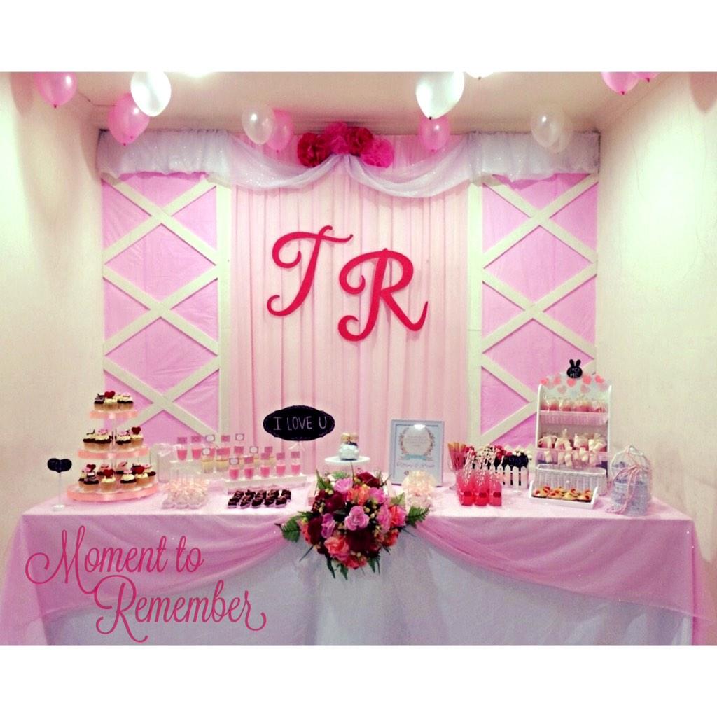 MTRemember's tweet photo. MOMENT TO REMEMBER | #desserttable - #tablesetting - #decor - #hampers http://t.co/7K2fHIwFuk