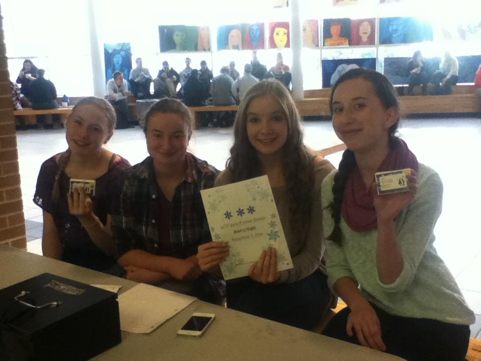 LCVI Student Council tweet media