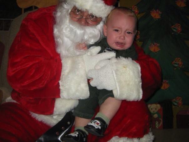 PreciousPeekabo's tweet photo. #mmfestiveflashback 
meeting Santa for the first time :) http://t.co/UIW6cZRvaP