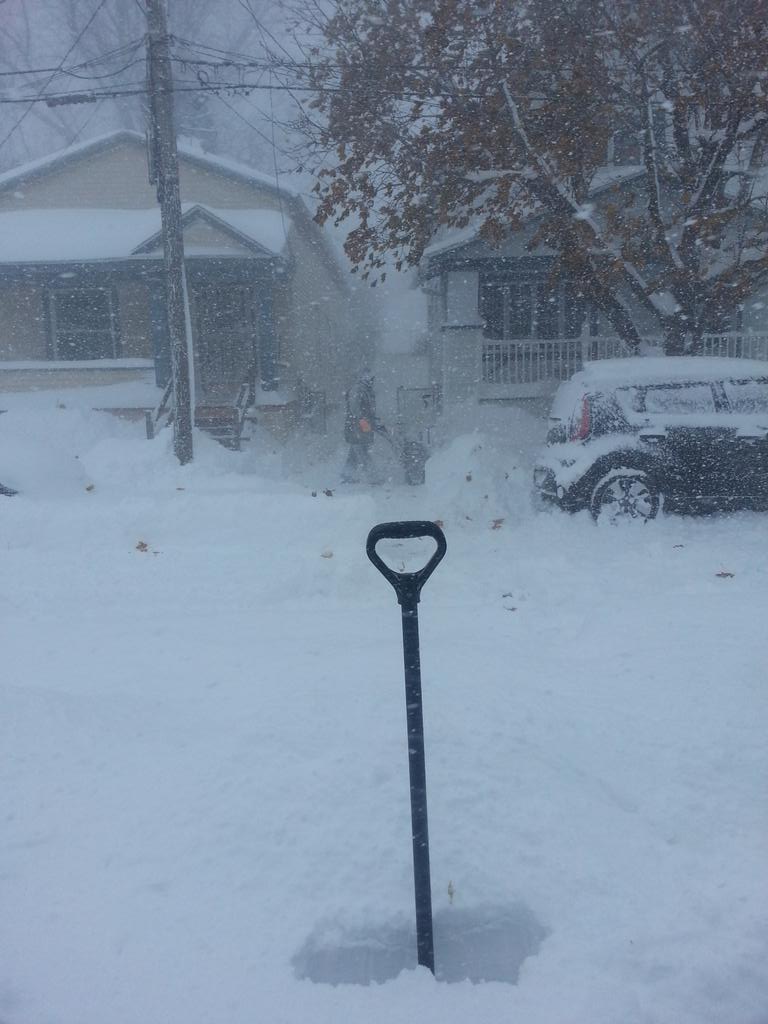 NancyKelchlin's tweet photo. @WGRZ @wgrzMichael #WGRZsnow South Buffalo sucks right now! Bailey/Seneca neighborhood... http://t.co/wnNFZ38Vua