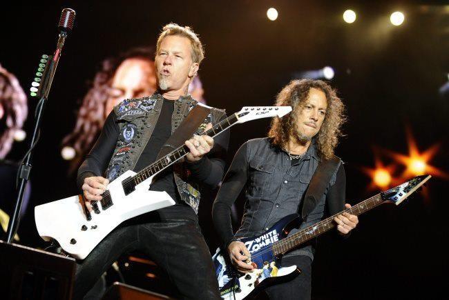 Happy birthday to Mr Kirk Hammett   
