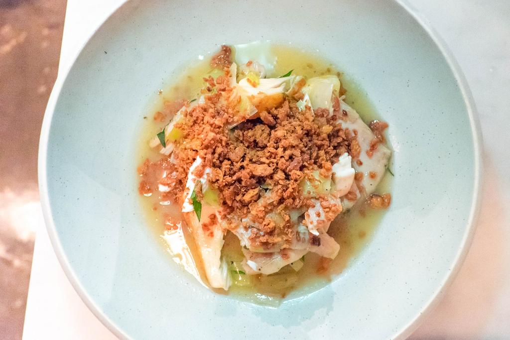 torontolife's tweet photo. See inside Dandylion, former Centro chef Jay Carter's new restaurant on Queen West http://t.co/XAJCT6zEkI http://t.co/JCjNFCWeq4