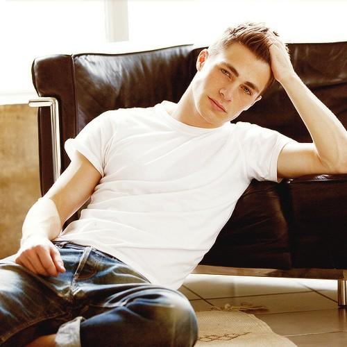 leohallgdr's tweet photo. H E L P!

rt: rimango Leonardo Dicaprio ancora un po'
fav: torno Colton. http://t.co/QO12Hqtvfb