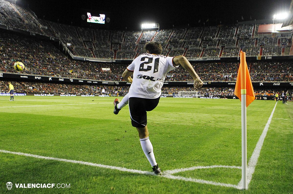 valenciacf's tweet photo. El valencianista @aftgomes , titular en el partido que enfrenta a Portugal y @Argentina http://t.co/w63dVdJ4U5