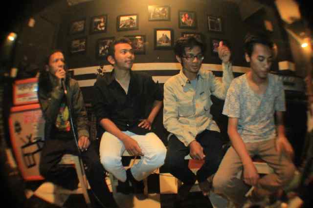 C.D.M (@celanadalammama) on Twitter photo 