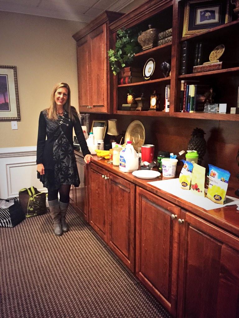 Had Alive Again <a href="/lererob/">Lere Robinson</a> teach us about making smoothies today.  She is fantastic!  Call her to schedule yours!