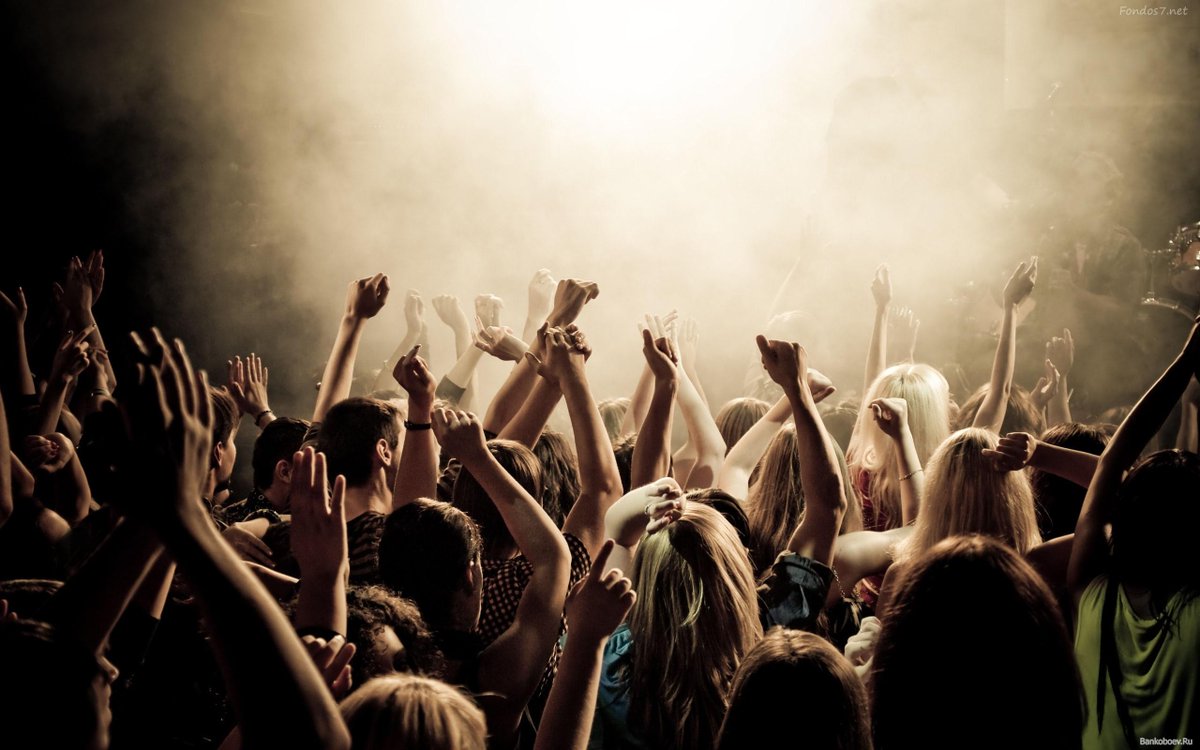 DiscotecaOHLeon's tweet photo. Estamos preparando una buena fiesta... desearás que llegue el día... #leonesp http://t.co/jk80bg2zhy