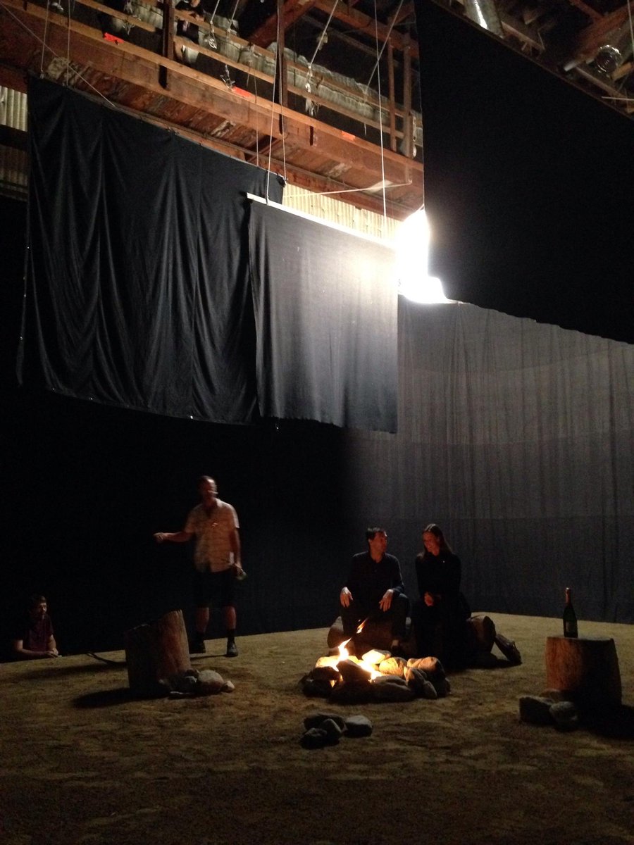 7x07 "ONCE UOPN A TIME IN THE WEST" post-ep bts pics & tweets B2vxXseCQAAR5Yv