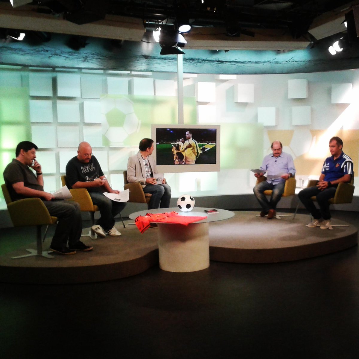 sportrecife's tweet image. Eduardo Baptista está ao vivo no programa Cartão Verde, da TV Cultura.