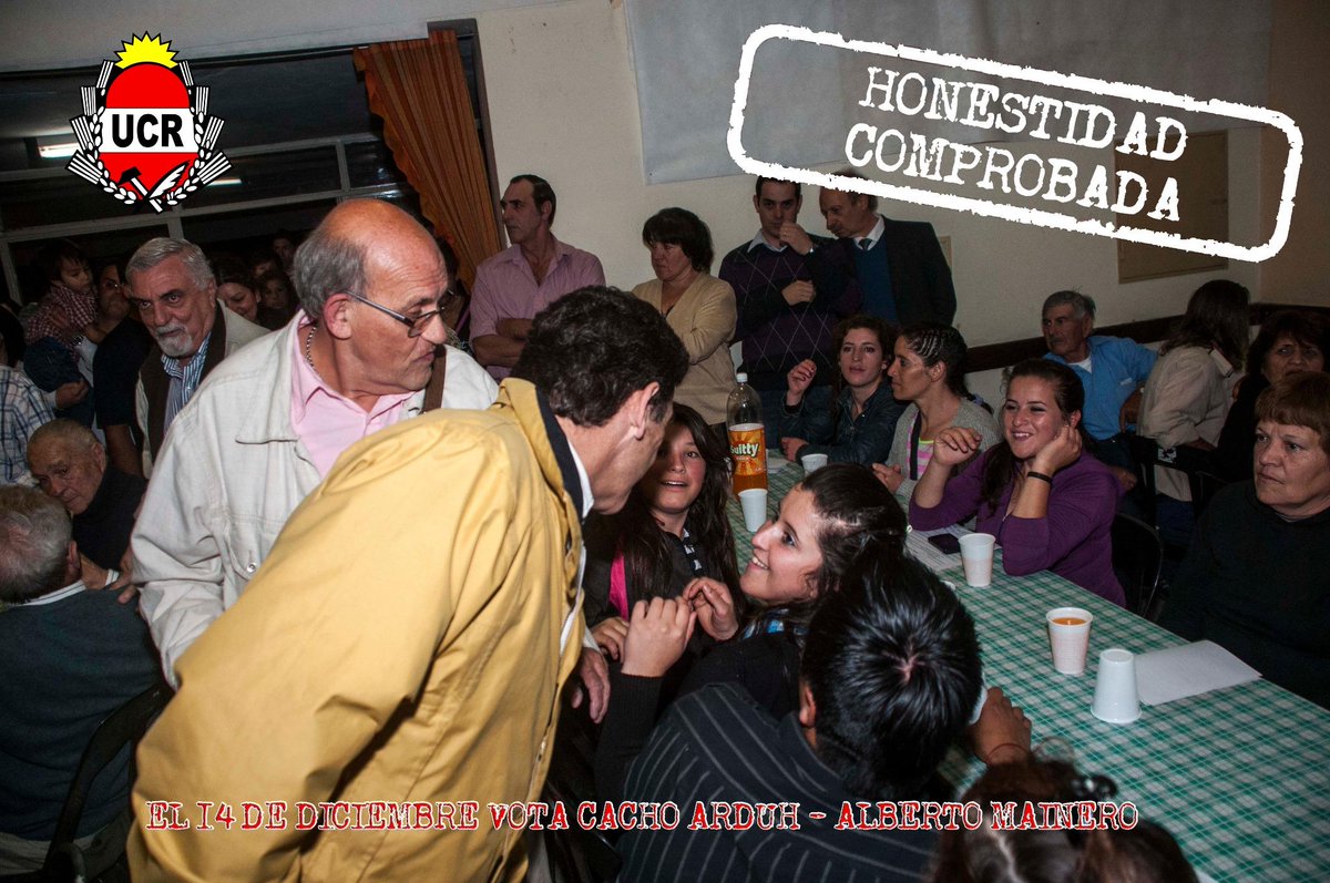 CachoArduh's tweet photo. ALGUNAS FOTOS PARA REVIVIR EL LANZAMIENTO DE LA CAMPAÑA DE #CACHOARDUH http://t.co/qBG69jOMoO
