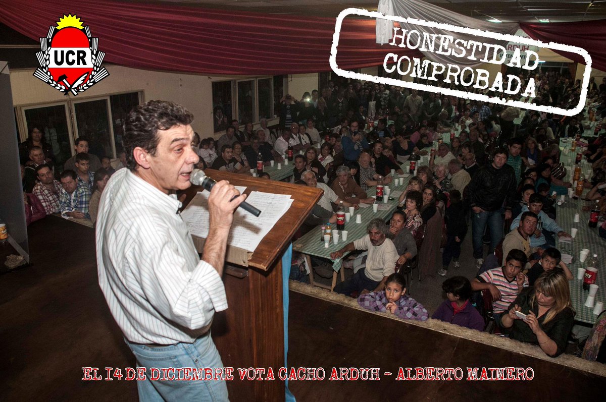 CachoArduh's tweet photo. ALGUNAS FOTOS PARA REVIVIR EL LANZAMIENTO DE LA CAMPAÑA DE #CACHOARDUH http://t.co/qBG69jOMoO