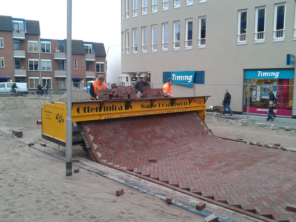 PeoplesQueenSt's tweet photo. Netherlands has a machine for laying brick on public spaces and streets. Great spaces need an infrastructure. http://t.co/bjMLS2T2Bm