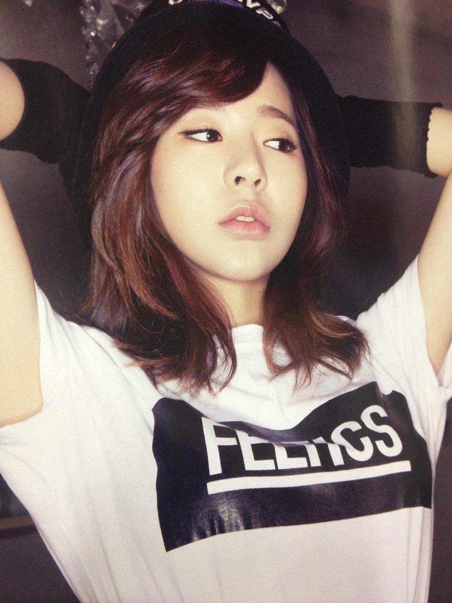 LadyKillJoy's tweet photo. SUNNY'S FELTICS PHOTOSHOOT IN CECI MAGAZINE

AAAAAAAAAAAAAAAAAAAAAAAAAAAAA
http://t.co/So5gCNSklX http://t.co/ejGVtckz8n