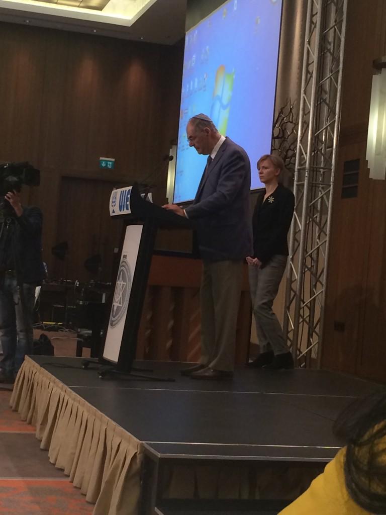 Embedded image permalink