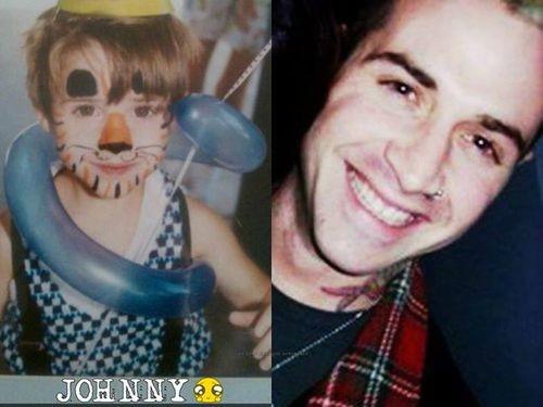 Happy birthday to the best bassist and the best person of the world... JOHNNY CHRIST    