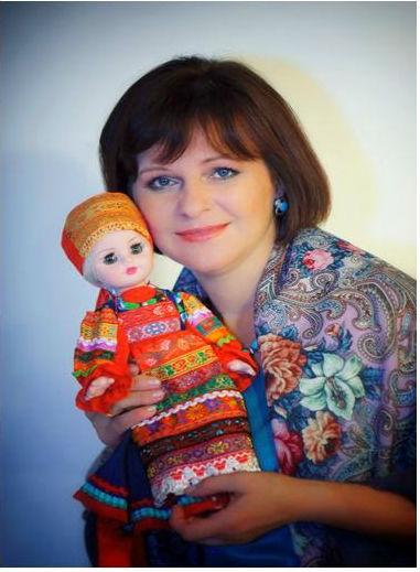 MuzeulSatului's tweet photo. Natalia Ovsienko - „Culorile Rusiei” - Expozitie de pictura
http://t.co/4fjsTpCrcF http://t.co/DD83f6zpRf