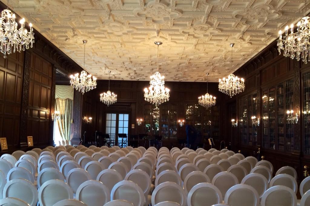 CasaLomaToronto's tweet photo. Ready for the Dueling Diva's & the #TorontoConcertOrchestra tonight at the #FallSymphony! Show starts at 7pm! http://t.co/8uvX8iXp36