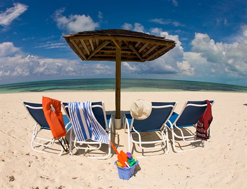 If you surrender completely to the #moments as they pass, you #live more #richly those moments. #relax <a href="/NWPResort/">NorthwestPointResort</a>