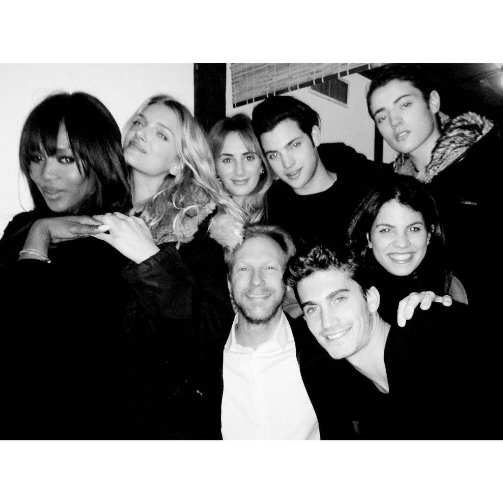 Mario Testino tweet media