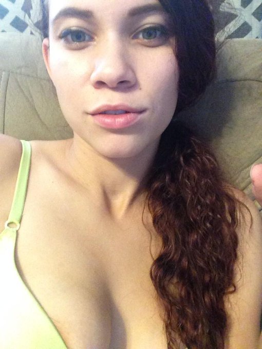 Day two workout done! chocolate almond milk time! Plank jacks are no joke!!! http://t.co/85jGnLPvCx<a href="/tag/tits"class="tags"><span>#tits</span></a>